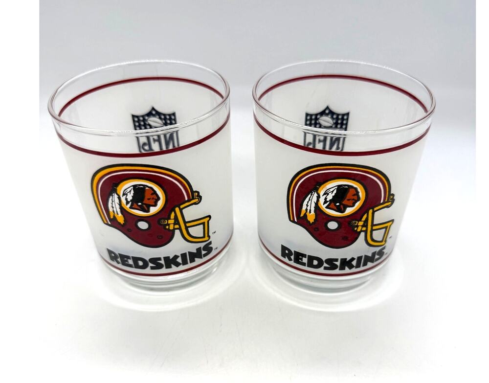 Vintage NFL Mobile Oil Washington Redskins Promotional Set of 2 Drinking Glasses